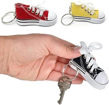 Cute Mini Sport Shoes Pendant Keychain Creative 3D Canvas Sneaker Tennis Shoe Keyrings Car Simulation Trinket Bag Key Ring