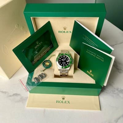 Description Yacht-Master 42 Oyster, 42 mm, white gold M226659-0002 Warranty: 7 Days Return Policy: Damaged product cannot be returned