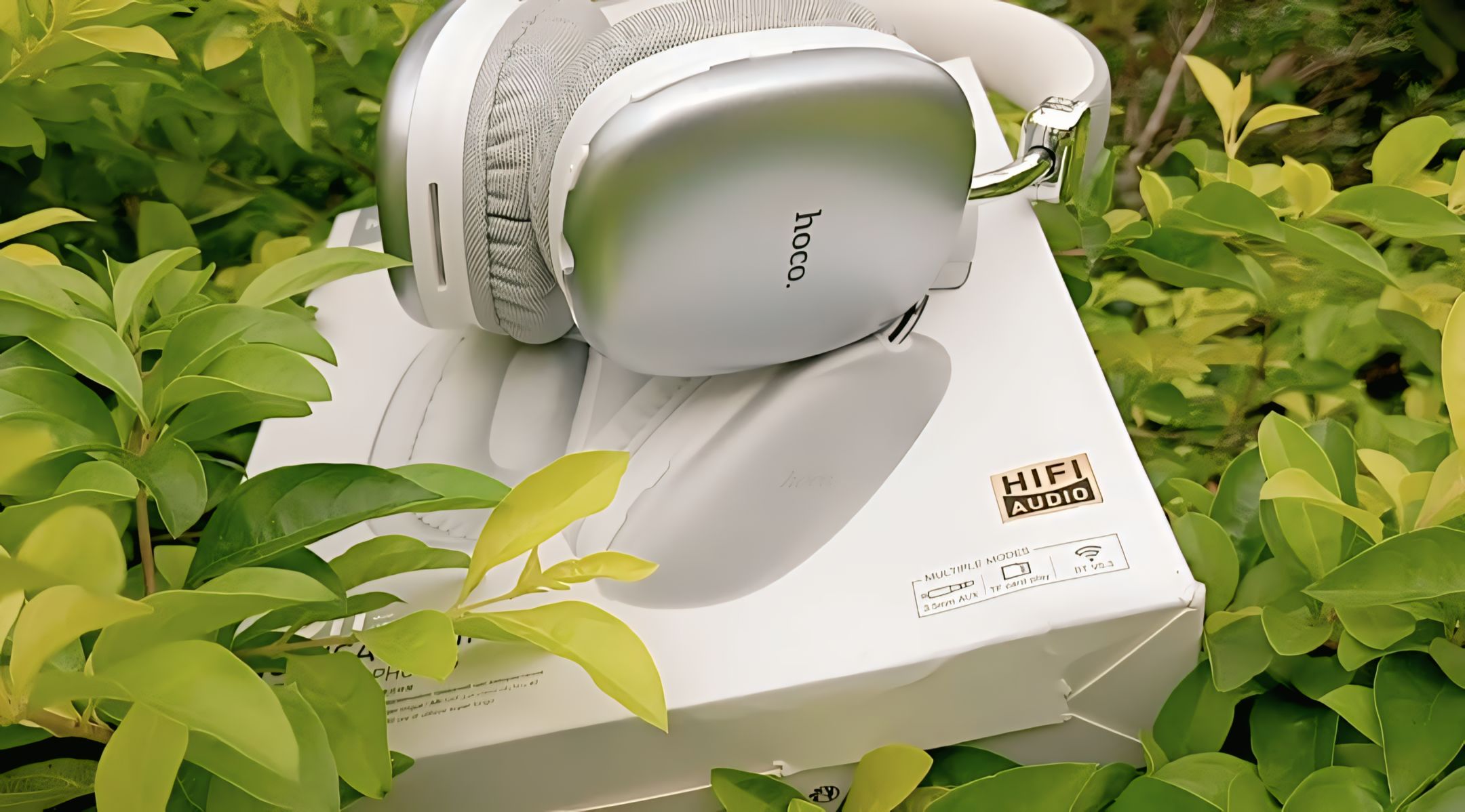 HOCO HiFi Wireless Headphones