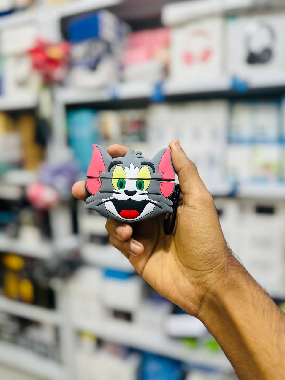 Tom and Jerry Airpods pro Cover